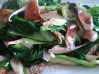 Pork Belly Mushroom and Green Vegetables recipe