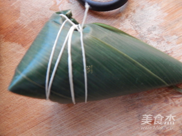 Red Bean Millet Candied Date Zongzi recipe