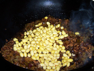 Soy Noodles with Minced Meat and Mustard recipe