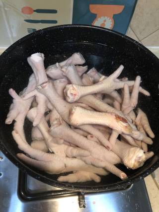 Secret Hot and Sour Chicken Feet recipe