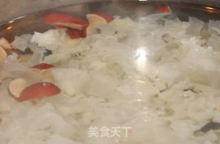 Red Date and Tremella Soup recipe