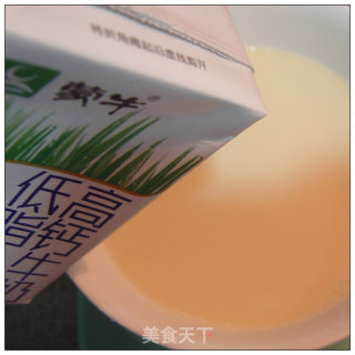 The Bear Story of Bears Also Love to Eat Pudding-three-color Soy Milk Pudding recipe