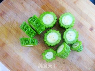 Steamed Bitter Gourd with Meat recipe