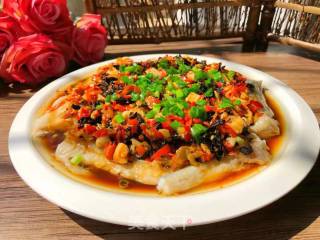 Steamed Dragon Head Fish with Perilla recipe