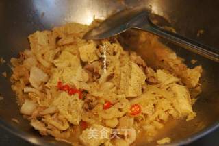 Sauerkraut Pork Stewed Frozen Tofu recipe