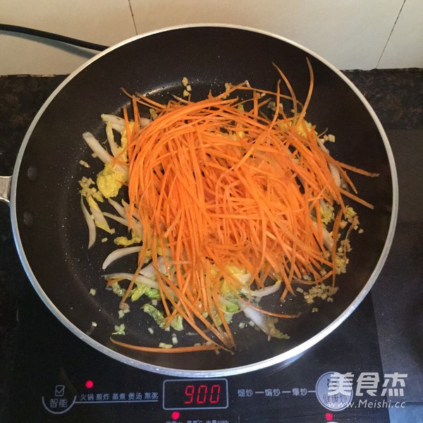 Stir-fried Rice Noodles with Vegetables recipe