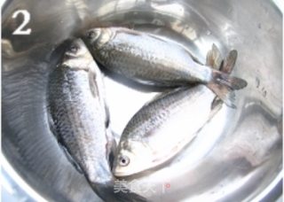 Carp Soup with Shredded Radish recipe