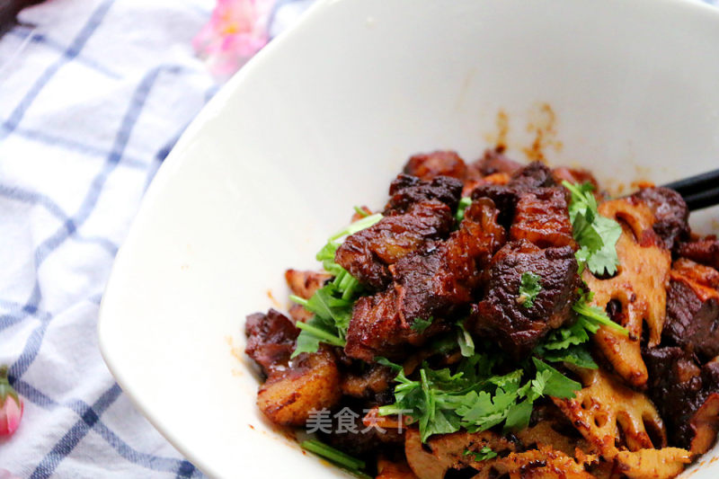 Beef Can Also be Made into Spicy Dry Pot Beef recipe