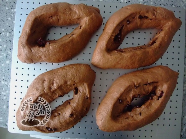 Cocoa Whole Wheat Yogurt Leaf Shaped Pack recipe