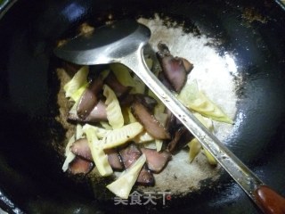 Stir Fried Pork with Bamboo Shoots recipe