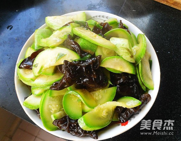 Fungus Horn Melon Slices recipe