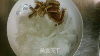 Stewed Bird's Nest with Red Dates and Rock Sugar recipe