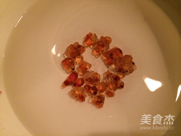White Fungus and Peach Congee recipe