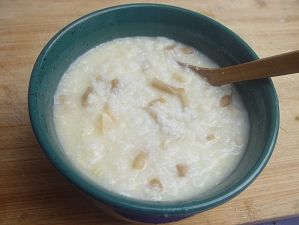 Seafood Dry Soaked Soil Egg Porridge recipe