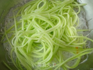 [hebei] Vermicelli Cucumber recipe