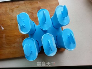 Mango Yogurt Pops recipe