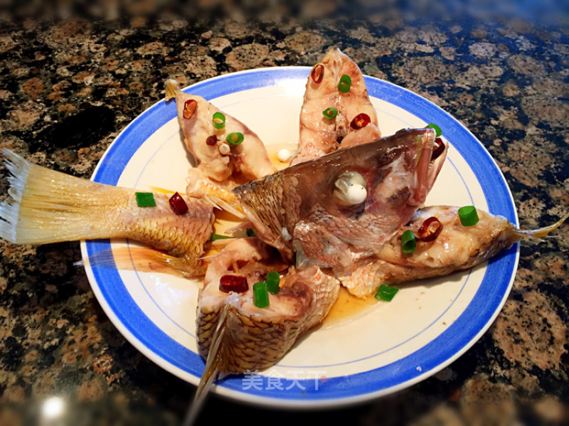 Steamed Flower-shaped Fish recipe