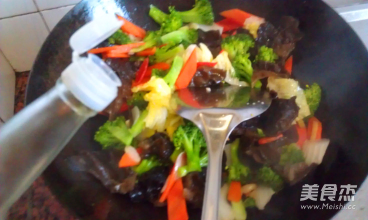 Seasonal Stir-fried Vegetables recipe