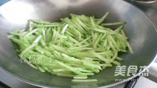 Stir-fried Shredded Radish recipe