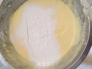 Popped Honey Concave Cake recipe