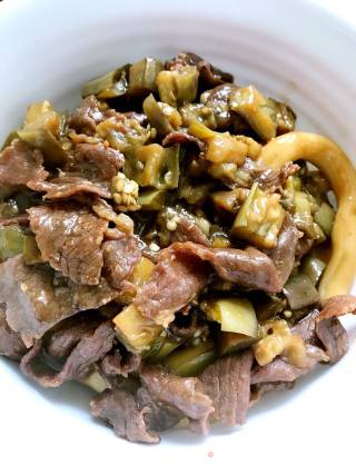 Braised Hollow Noodles with Eggplant and Beef recipe