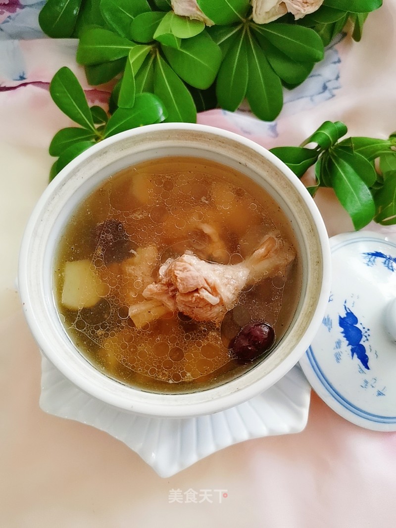 Duck Legs, Red Dates and Pear Soup recipe
