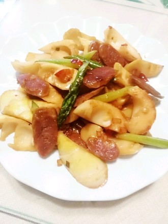 Stir-fried Sausage with Spring Bamboo Shoots recipe