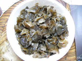 Three Pepper Black Fungus recipe