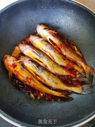 Braised Ginger Fish with Sauce recipe