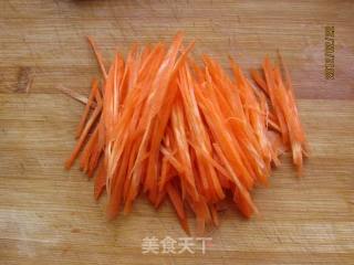 Cabbage Mixed with Carrots recipe