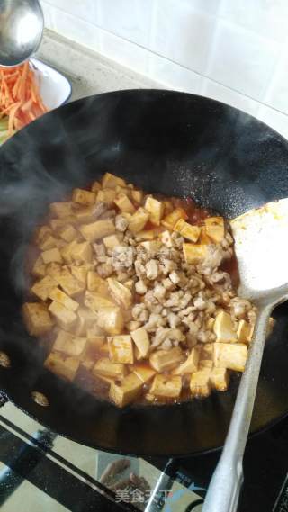 Stir-fried Diced Pork with Tofu recipe