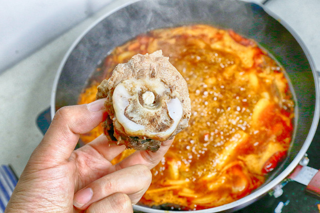 Sheep Scorpion Hot Pot recipe