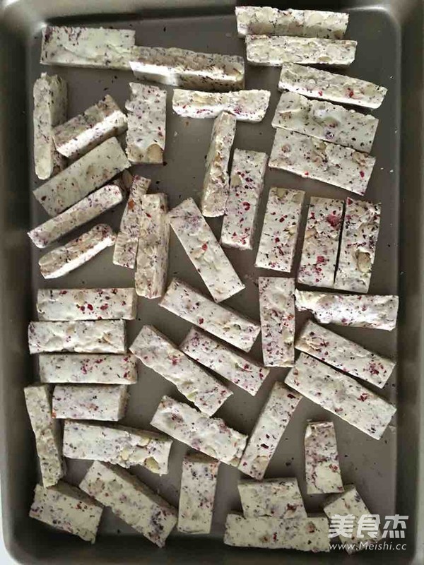 Rose Peanut Nougat recipe