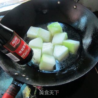 Grilled Winter Melon with Bay Leaves recipe