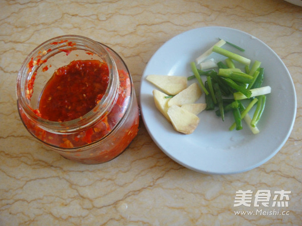 Steamed Chopped Pepper Long Li Fish recipe