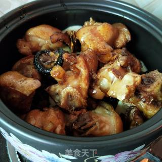 Stewed Pork Knuckle with Spring Bamboo Shoots recipe