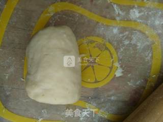 Authentic White Bun Skin with Chrysanthemum Steel Ring and Tiger Back recipe