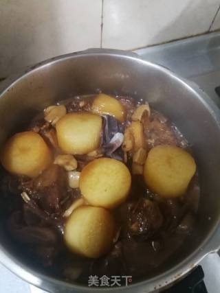 Braised Red and White Radish East Goat recipe