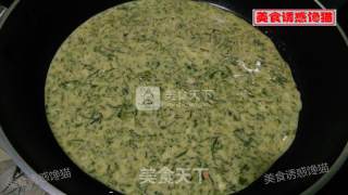 Mugwort Egg Pancakes recipe