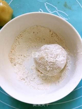 Bean Paste and Egg Yolk Mooncakes recipe