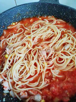 Pasta with Cheese and Meat Sauce recipe