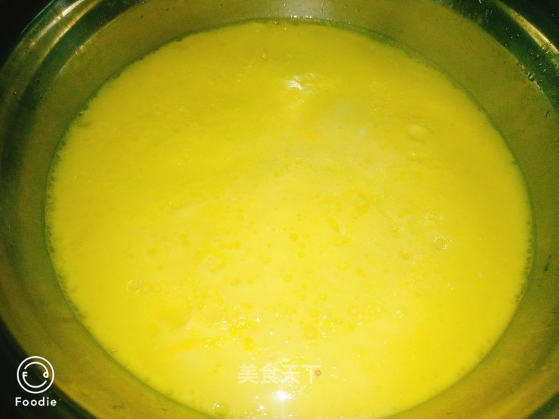 Steamed Eggs with Lard recipe