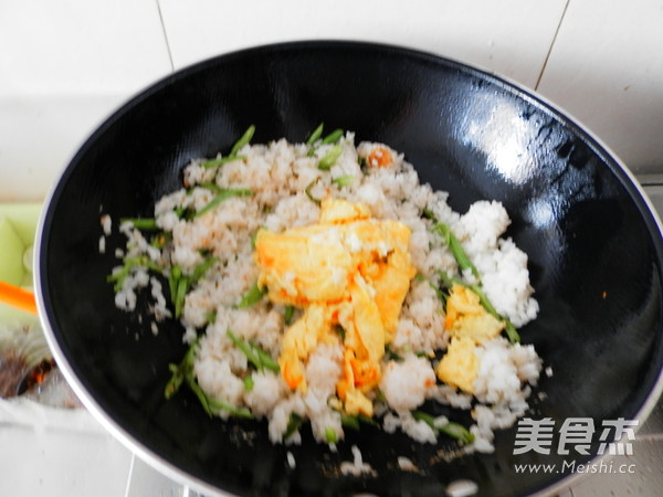 Kidney Bean Egg Fried Rice recipe