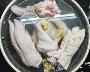 Braised Trotters (pig Ears, Pig Tail, Pig Tongue) recipe