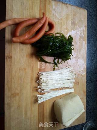 Seaweed Tofu Soup recipe