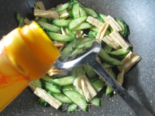 Fried Cucumber with Yuba recipe