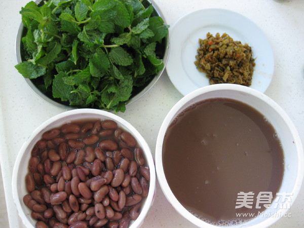 Appetizing Red Bean Sour Soup recipe