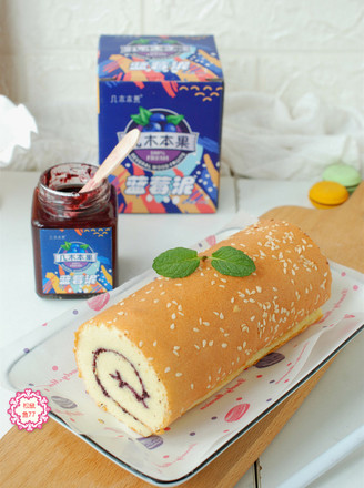 Blueberry Cake Roll