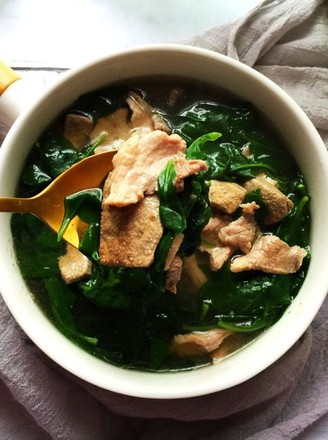 Wolfberry Leaf Rolled Pork Miscellaneous Soup