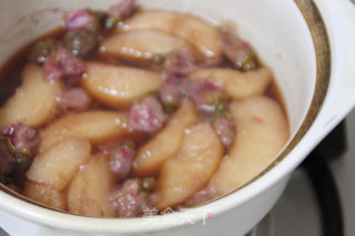 Rose Wine Pear recipe